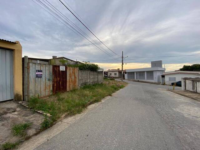 #1027 - Área para Venda em Santo Antônio do Monte - MG