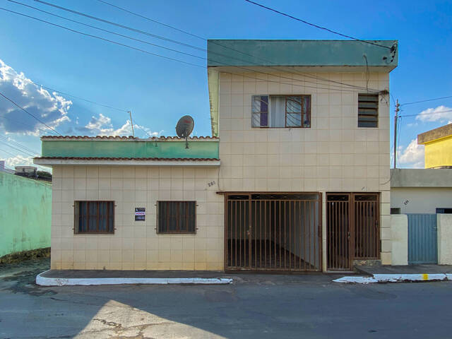 #1264 - Apartamento para Venda em Santo Antônio do Monte - MG - 1