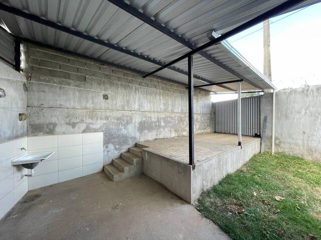 #1418 - Apartamento para Venda em Santo Antônio do Monte - MG - 2