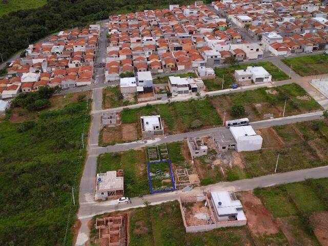 #1464 - Área para Venda em Santo Antônio do Monte - MG - 2