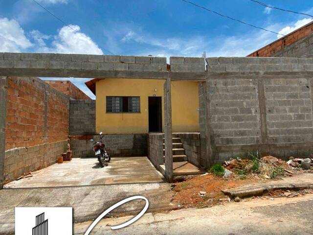 #1482 - Casa para Venda em Santo Antônio do Monte - MG - 1